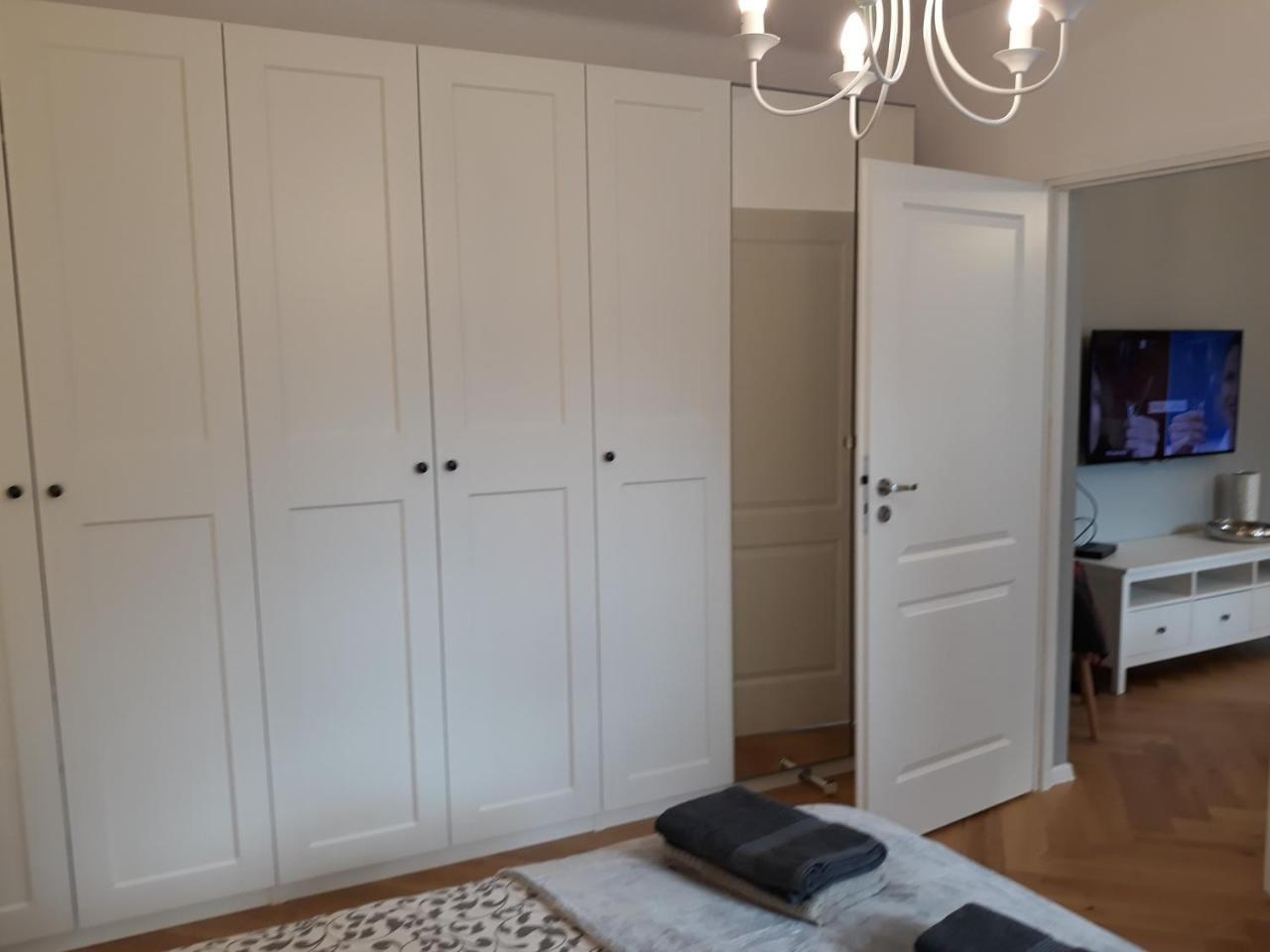 2 Bedroom City Center Apartment 卡托维兹 外观 照片