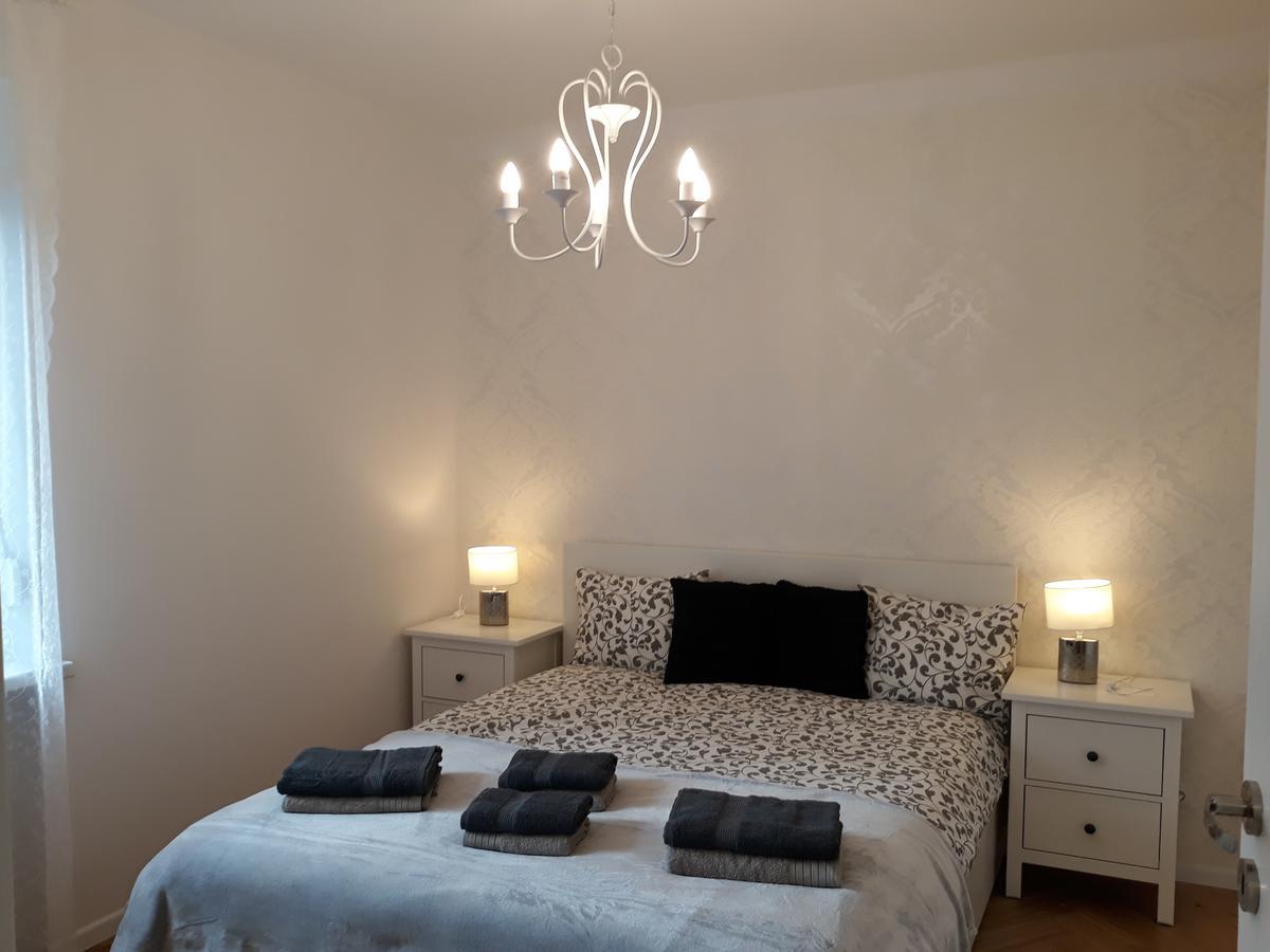 2 Bedroom City Center Apartment 卡托维兹 外观 照片